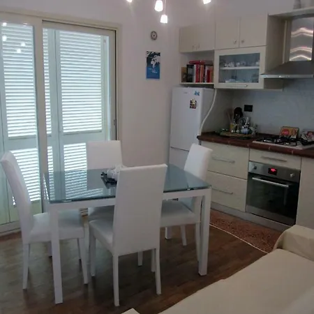 My Little House Apartment *